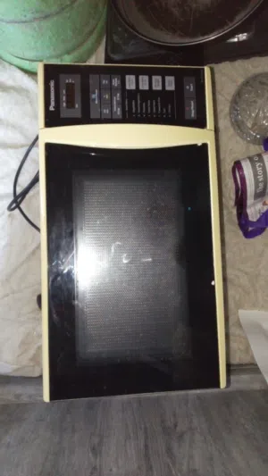 Panasonic 30+ Liters Microwave in Irbid