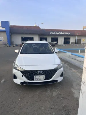 اكسنت مكينه كبير 1600 سي سي نضيف جداً