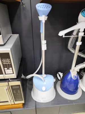 عرض نااار على مكوى فيليبس ستاند 1600 واط