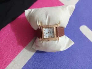 ساعات جديده ما مستعمله