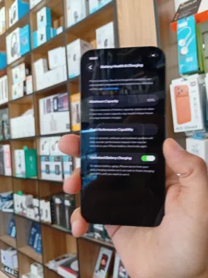 iPhone 12 storge 128gb Battery  93%