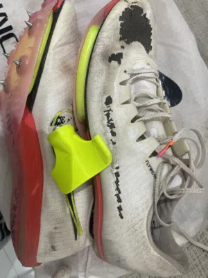 سبايكس Zoom مقاس 42.5يبي له تنضيف وياه شنطه ويا مفك البراغي الاصلي ماله