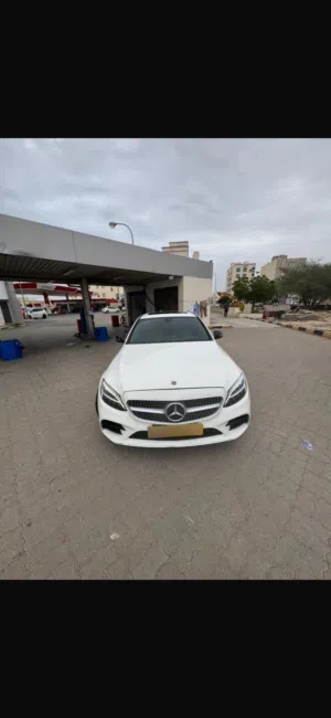 Mercedes-Benz C300