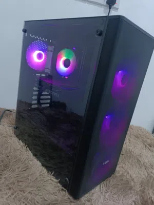 بيسي كيمنك ومواس وكيبوررد وسماعه وماوس باد هديه  بيها مجال بسيط ....................................