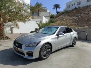 Infiniti Q50s 2017 V6 twin-turbo low mileage clean title