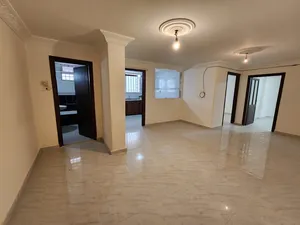 شقة للبيع في منطقة الدوار الرابع - REF : 14445