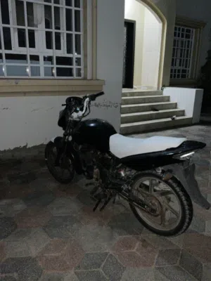 بجاج للبيع او البدل بما يناسب الوصف مهم جداً