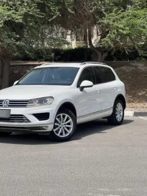 Used Volkswagen Touareg in Hawally