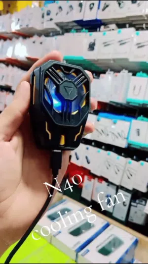 موبايلك يحمى ويقطع وقت اللعب ويخرب عليك الـ Clutch؟   مبرد الهاتف N40 بنظام المشبك وصل.. برودة