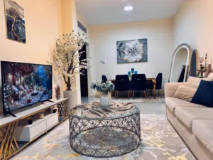 90 m2 1 Bedroom Apartments for Rent in Sharjah Al Majaz