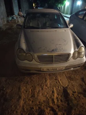 مرسيدس بنز الفئه C
