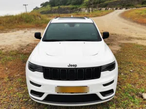 2019jeep grand cherokee limtied s GCC جراند شيروكي 6سلندر خليجي