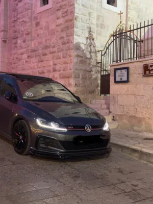جولف Gti للبيع مواصفات فل الفل72 الف كيلو متر شبه شركة / خالية من الحوادث فحص نخب  ستوك نشيط