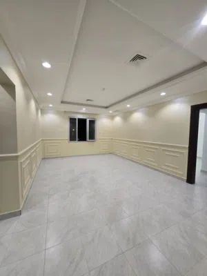 فرصه .. للإيجار شقه بشمال غرب الصليبخات قطعة 1 بموقع مميز جدا جدا .. البيت على 3شوارع وعلى الدوار