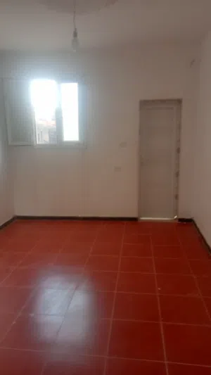 شقة في الدريبي1300