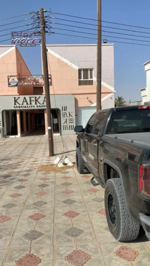 غطاء كريل شبه جديد مستعجل