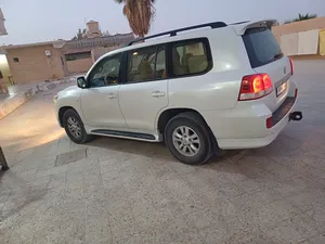 Toyota . Land Cruiser . 20090