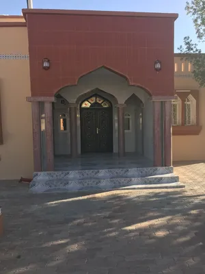 190 m2 3 Bedrooms Villa for Sale in Al Dhahirah Ibri