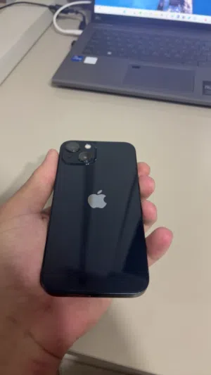 Apple iPhone 13 128 GB in Amman