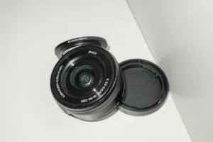 Original Sony 16-50mm E-Mount OSS Camera Lens (SELP1650) - Excellent Condition