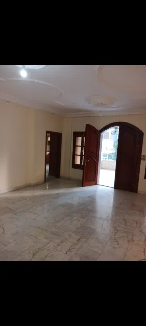 350 m2 4 Bedrooms Apartments for Rent in Amman Dabouq