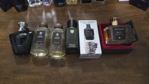 عطور مستخدمة للبيع، ادلين مجلس، جيفنشي جنتلمان، جلوك، تراثي بلو، ابلتيني، لوست بويز، ربع تولة كمبودي