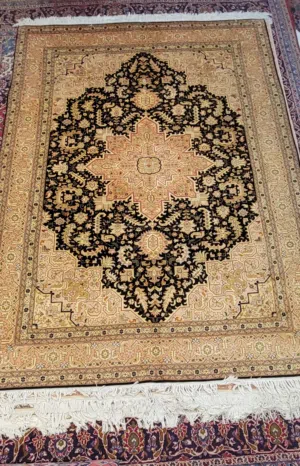 handmade Tabriz carpet 200×300 best quality