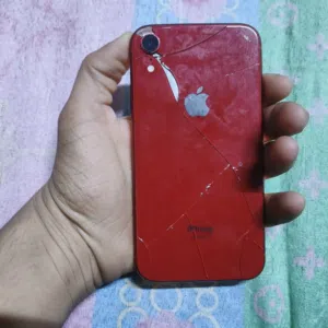 ايفون XR