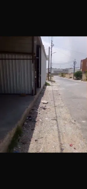 مخازن للإيجار