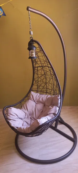 أثاث نظيف جدا للبيع بأسعار مناسبة