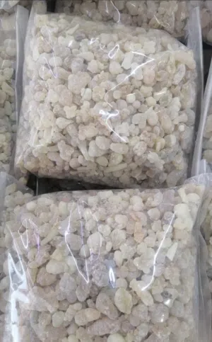 متوفر فقط والكميه محدوده لبان الذكر للعلاج والاكل والشرب. ممتاز وبجوده عاليه