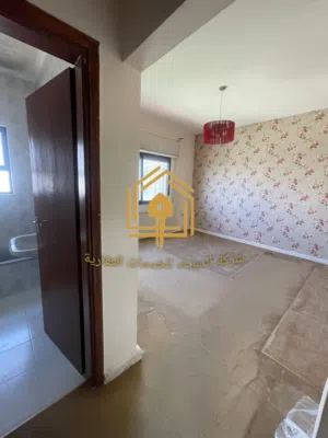 شقة فارغة - الجاردنز - 3نوم - 207م - قرب الخدمات العامة - موقع مميز / الجاردنز