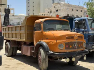 عايدي شد بلد وارد الكويت البشر موديل1981