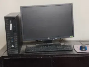 جهاز كمبيوتر مكتبي hp مستعمل يشبه الجديد