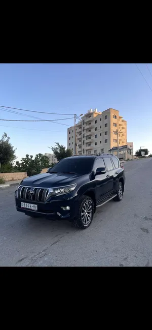 تيوتا-لاند-كروزر