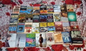 English novels for sale only 800 baisa