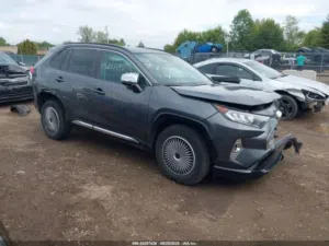 Used Toyota RAV 4 in Al Batinah
