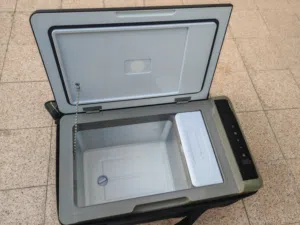 ثلاجه للرحلات 22 لتر تصل الى درجه تجمد 20- Alpicool G22 Portable Refrigerator