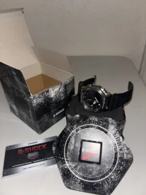 G-Shock GM2100-1A