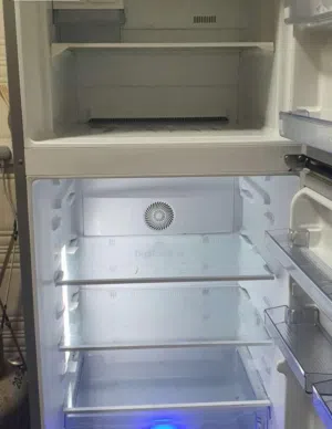 ثلاجة بيكو مستعمله فتره بسيطه