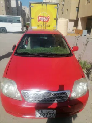 سياره تويوتا كورولا استعمال جيد التكيف جيد البيع لغرض السفر