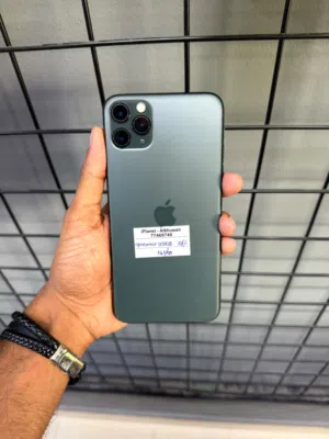 iPhone 11 Pro Max 256 GB Fine and excellent performance device