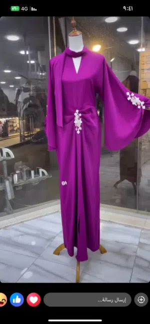 فستان للبيع مو ملبوس