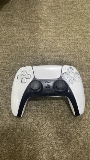 PS5 controller