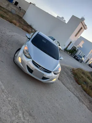 هيونداي لانترا 2013