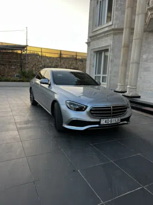 Mercedes Benz. E200  2021