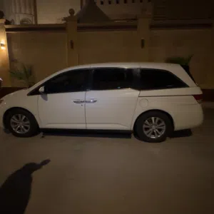 فان هوندا اوديسي 2016 مستعمل