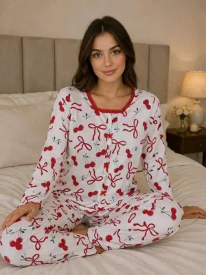 ليلي بيجامة