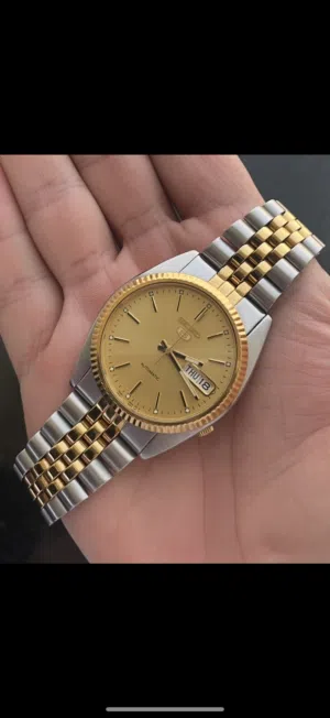 Analog Quartz Seiko watches for sale in Muscat