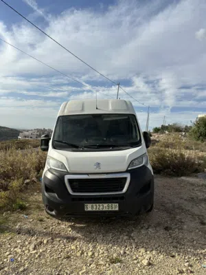 peugeot-boxer-2019-8